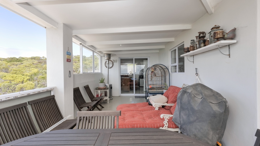 4 Bedroom Property for Sale in Agulhas Western Cape